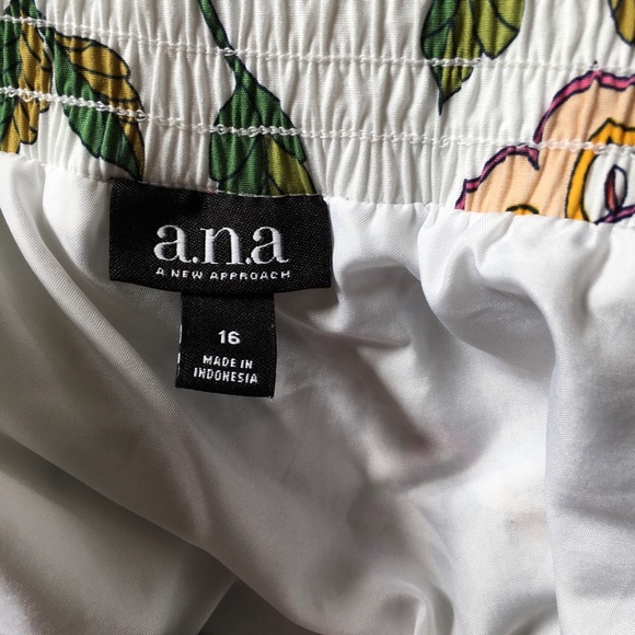 a.n.a - Picture 5 of 6